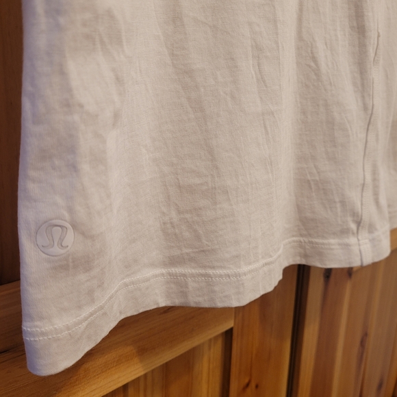 Lululemon All Yours Tee - Picture 6 of 6